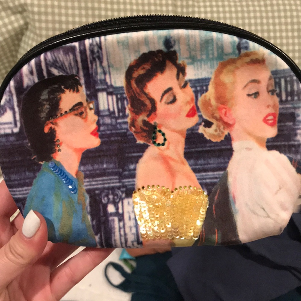 Vintage cosmetic case